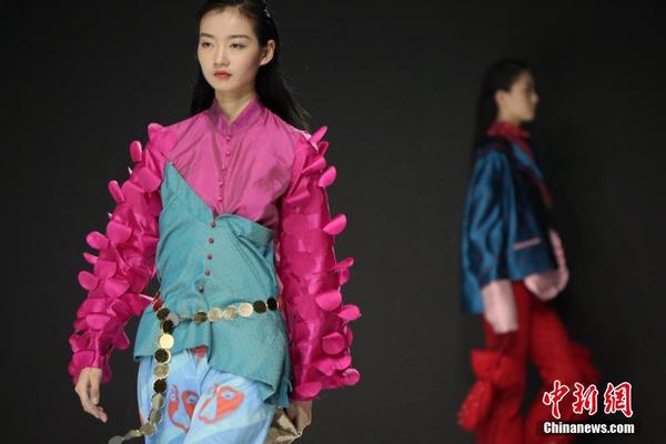 湖北仙桃：天下第一蒸籠“蒸霸”開籠 一次可蒸3000碗美食