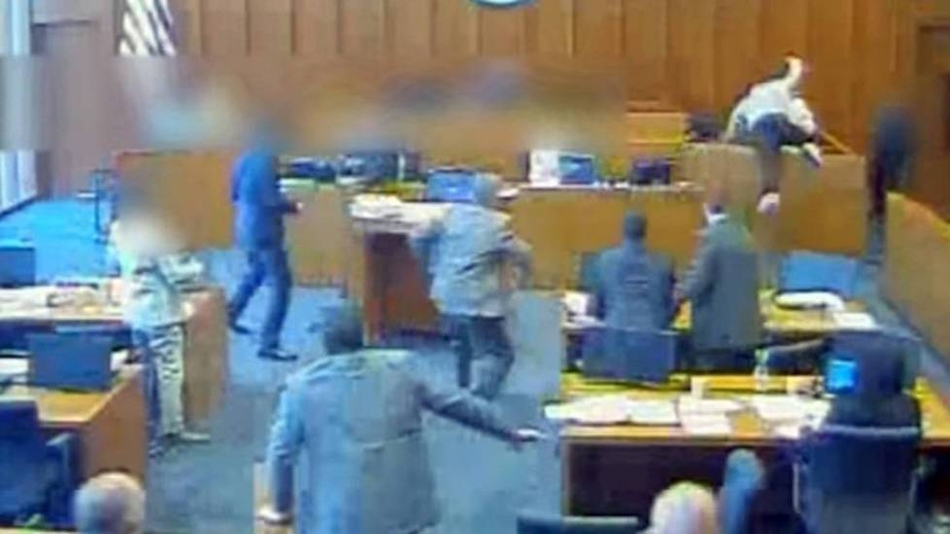 「裝修天才」逐漸失控，裝修千萬不要聽老爸的！