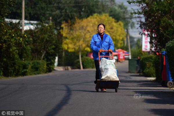 她是新任007邦女郎，這個古巴妹子，憑啥成了新一代性感女神？