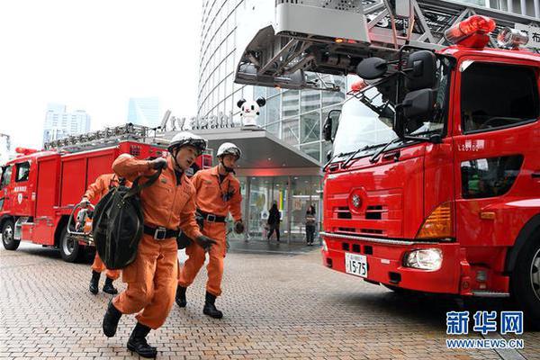 拉卡拉上市：雷軍首次天使投資狂賺900倍