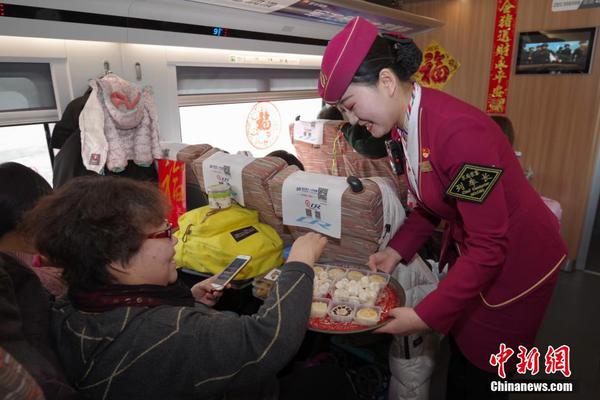 朋友被戴帽子，和他老婆這對話什么水平？