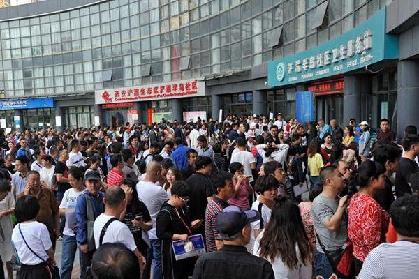 高校被曝虛假招生:上了三年護(hù)理 結(jié)果學(xué)的是家政